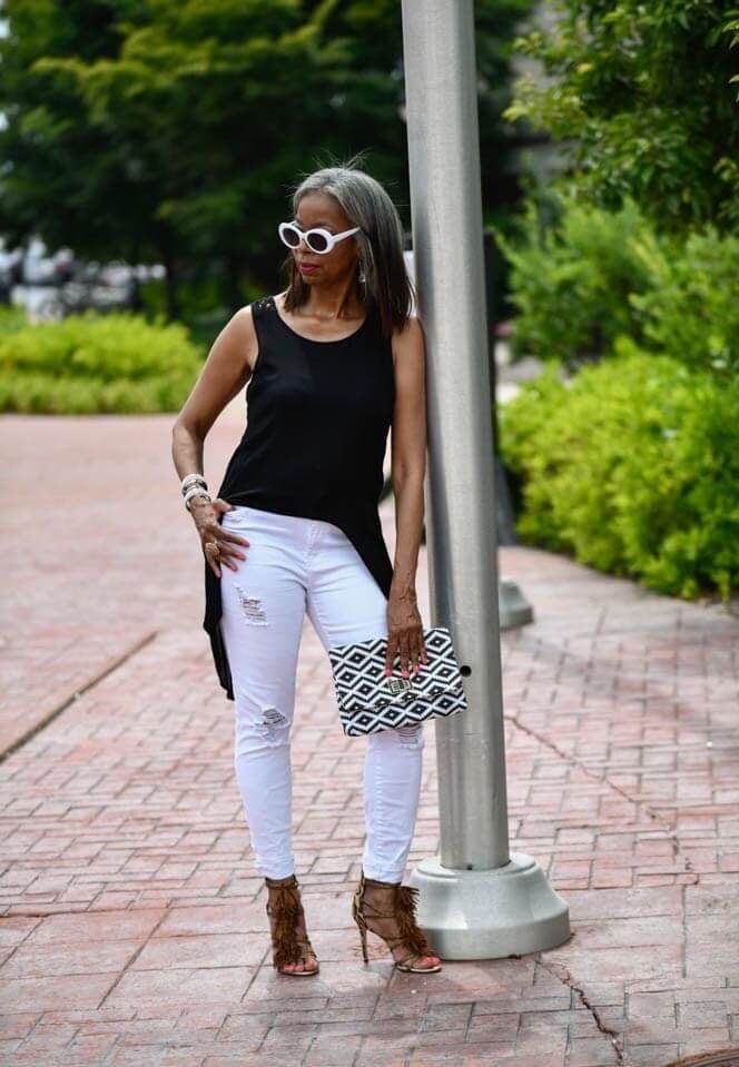 Yes To White Jeans Small